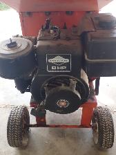 Wood Chipper - Briggs & Stratton Crary Bear Cat - 8 HP - Photo 7