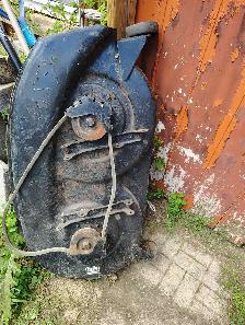 Older 38 inch MTD mower deck, excellent cond - Photo 6