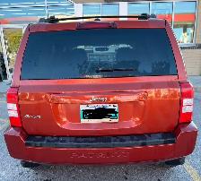2010 Jeep Patriot 4x4, Manual Transmission Safetied - Photo 4