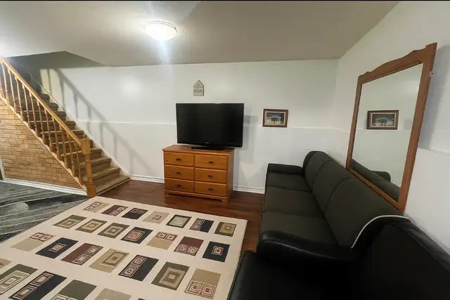 2 Beds, 1 Bath walkout bsmt for rent  - Square One