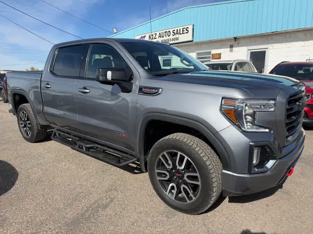 2021 GMC Sierra 1500 AT4
