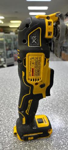 DeWalt 20V Oscillating Tool - Photo 2