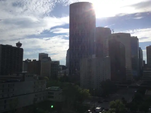 LUXURY DOWNTOWN RIVERFRONT CONDO (1 Bedroom) - GREAT LOCATION &