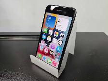Iphone SE 2nd Gen 64GB 97% Battery Ios 15