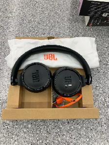 JBL Tune 520 Bluetooth Headphones - Photo 3