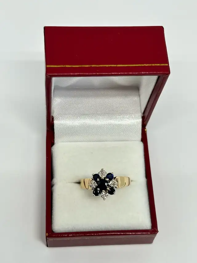 14k vintage sapphire Diamond Ring