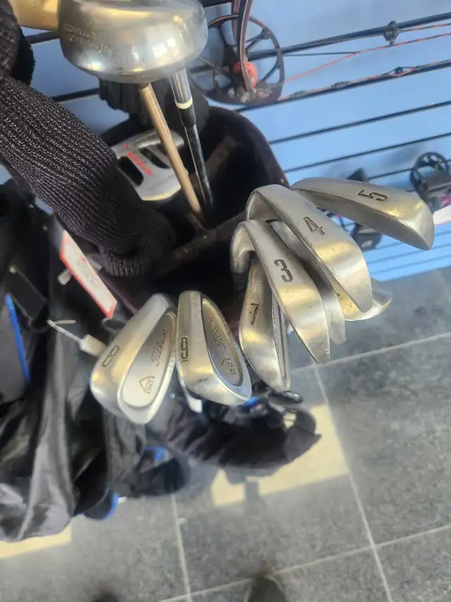 Titeist Golf Set