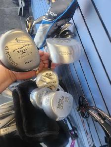 Titeist Golf Set - Photo 3