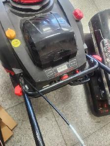 Powersmart snowblower - Photo 2