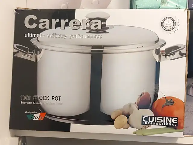 BRAND NEW Carrera Cuisine 16-Quart Stainless Steel Stock Pot