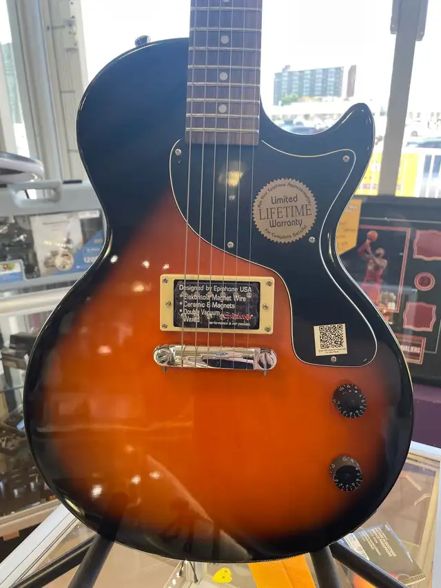 Epiphone Les Paul Junior Electric Guitar NEW w/box