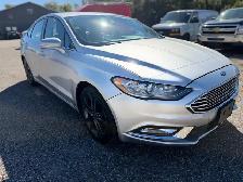 2018 Ford Fusion SE AWD - Photo 4