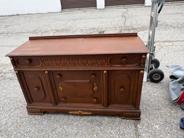 Free delivery antique Vintage Solid Wood Credenza Sideboard