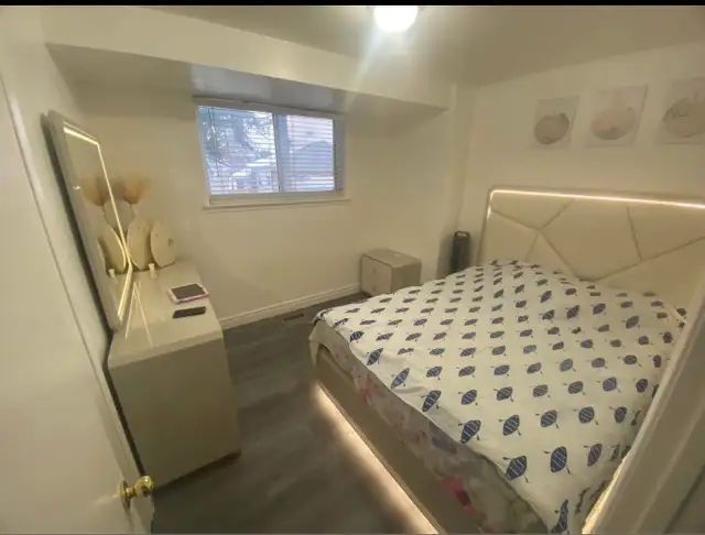 ROOM FOR RENT