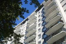 2 Bed Apartment November 1st - Near Carlingwood Mall