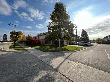 Roehampton Crescent - Parking Space Rental - Roehampton Crescent