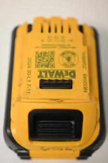 Dewalt 6ah Flexvolt 20v/60v Battery Used in working condition - Photo 7