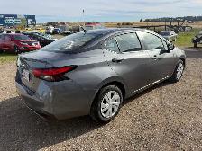 2024 Nissan Versa S - Photo 4