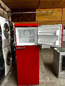 Galanz Retro Refrigerator - Photo 7