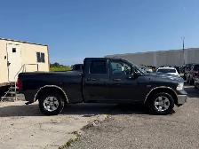 2016 RAM 1500 - 6'4' RARE / Ext Box - 5.7L Hemi 4x4 - Photo 3