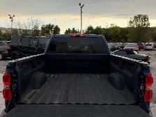 2016 RAM 1500 - 6'4' RARE / Ext Box - 5.7L Hemi 4x4 - Photo 7