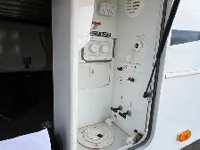 2011 KEYSTONE ALPINE 3220RL, SPACIOUS, LIXURIOUS. - Photo 7