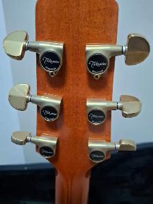 Takamine 2022 ltd 60th anniversary guitar - Photo 4