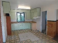 CONTRACTOR / RENOVATOR / FLIPPER SPECIAL – PRIVATE ESTATE SALE - Photo 2