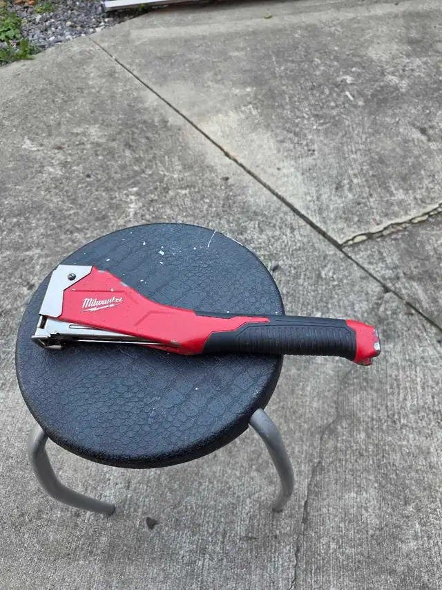 Milwaukee hammer tacker.