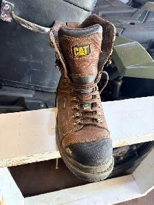 CAT work boots Men’s 7 1/2 - Womens 8 1/2 - Photo 6