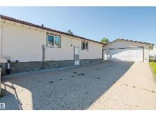 4 Bedroom   2 Full Bath/Double Garage/Fenced Yard – Homesteader - Photo 12