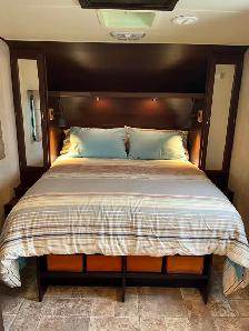 2012 Sling Shot 23’ Travel Trailer by CrossRoads - Photo 5