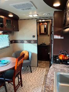 2012 Sling Shot 23’ Travel Trailer by CrossRoads - Photo 7