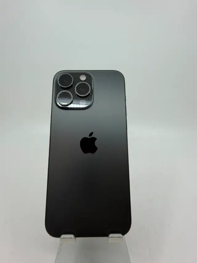 Apple iPhone 15 Pro Max 256GB 5G - $889