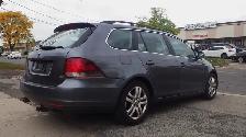 10 VW GOLF WAGON 2.5! MANUAL! TWO SETS OF WHEELS! CERTIFIED! - Photo 32