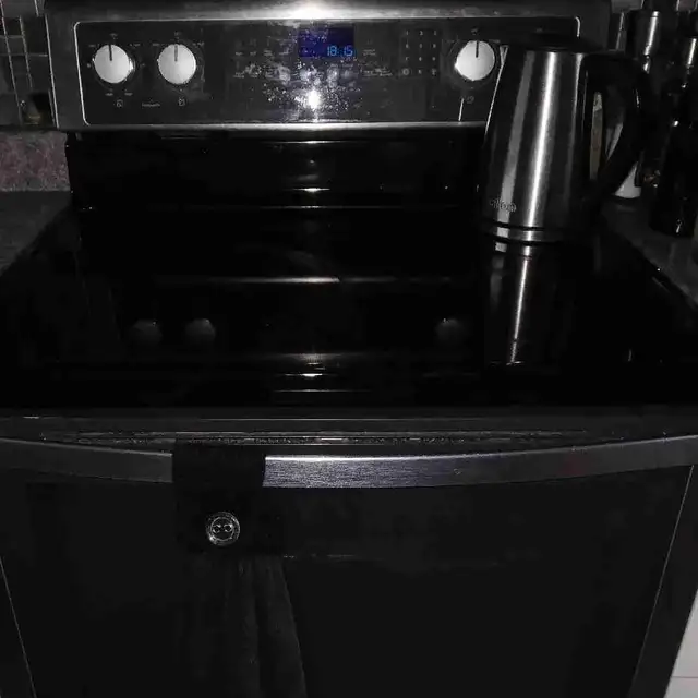 cuisinière (pour les pièces)