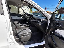2025 Chevrolet Trax LT - Photo 22
