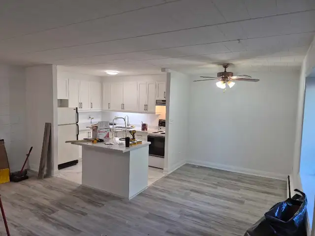 2 bedroom 1 bathroom  apartment