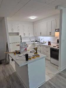 2 bedroom 1 bathroom  apartment - Photo 2