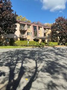APPARTEMENT À LOUER 4.5