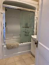 102 Carleton St #1 - 1BR Den Uptown, H&L, W/D, Updated - Photo 12