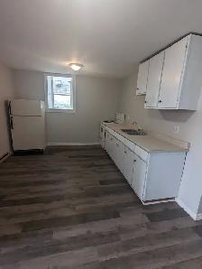 73 Mecklenburg #5 - 2BR Uptown, H/L included - Photo 6