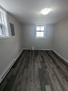 73 Mecklenburg #5 - 2BR Uptown, H/L included - Photo 9
