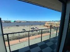Furnished Luxury Waterfront Condo- 1BR Den, H&L, Balcony/Parking