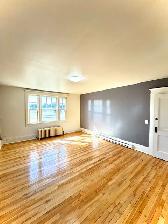 815A Main - Beautifully updated 2BR, BLACKS HARBOUR - Photo 3