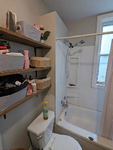 37 Victoria St #2 - 3BR North, 2nd Floor, Spacious, Storage, W/D - Photo 15
