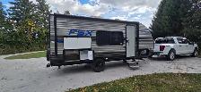 2020 SALEM FSX 179 DBK-BUNK HOUSE-OUT KITCHEN-SLEEP7-3400LB-MINT