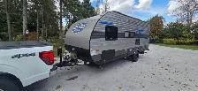 2020 SALEM FSX 179 DBK-BUNK HOUSE-OUT KITCHEN-SLEEP7-3400LB-MINT - Photo 3