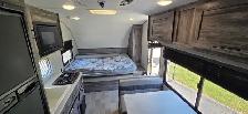 2020 SALEM FSX 179 DBK-BUNK HOUSE-OUT KITCHEN-SLEEP7-3400LB-MINT - Photo 13