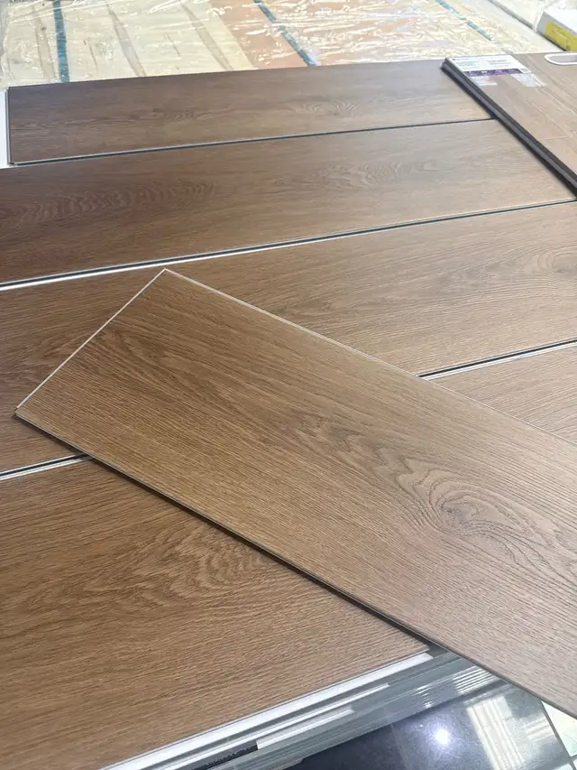 Flooring Installation & Rip-Outs – Affordable Rates (LVP, LVT)